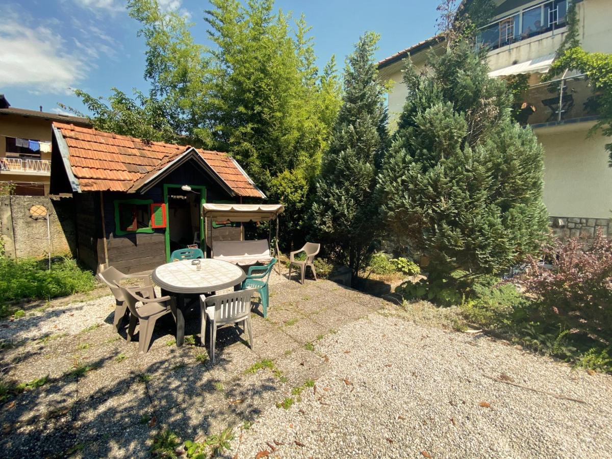 Family Guesthouse Greenslo Ljubljana Buitenkant foto